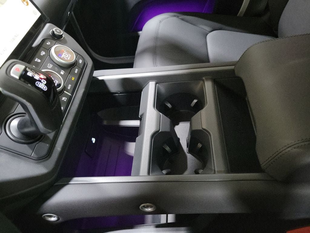 New 2026 Land Rover Defender 110 X-Dynamic SE AWD/4WD image 20