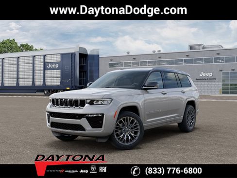 New 2026 Jeep Grand Cherokee L Summit AWD/4WD image 1