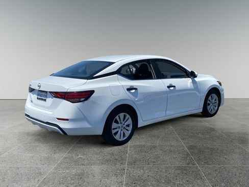 Used 2025 Nissan Sentra S FWD image 5