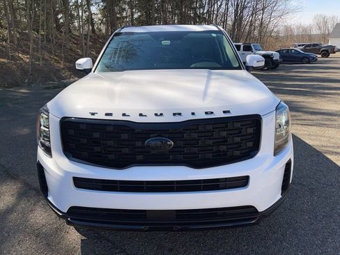 Used 2021 Kia Telluride EX w/ EX Premium Package image 4