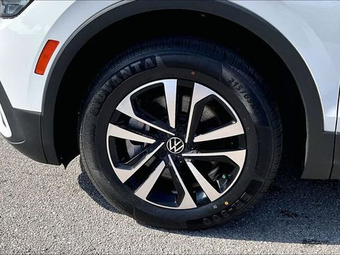 Certified 2022 Volkswagen Tiguan S FWD image 13