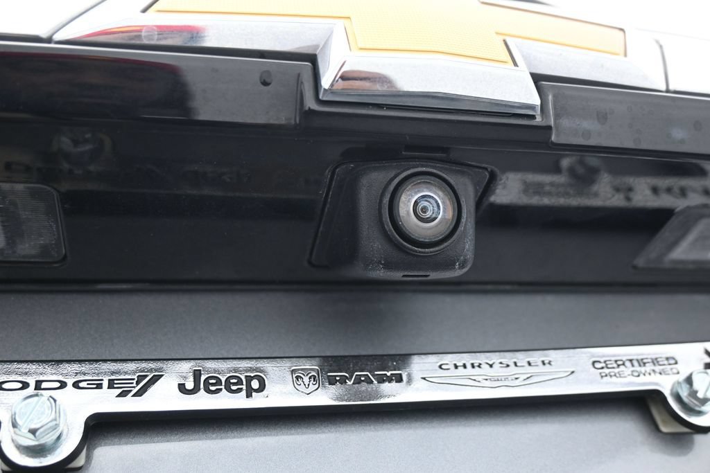 Used 2024 Chevrolet Traverse LS FWD image 34