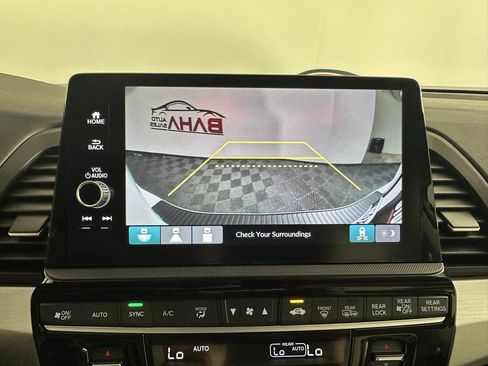 Used 2025 Honda Odyssey EX-L image 37