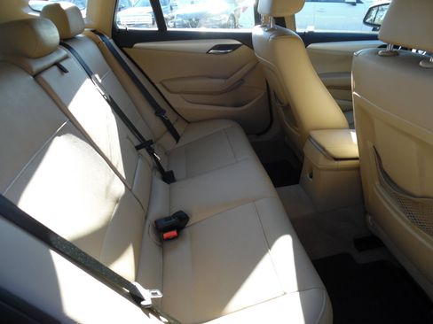 Used 2014 BMW X1 xDrive28i image 19