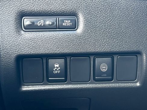 Used 2021 Nissan Murano SV FWD image 31