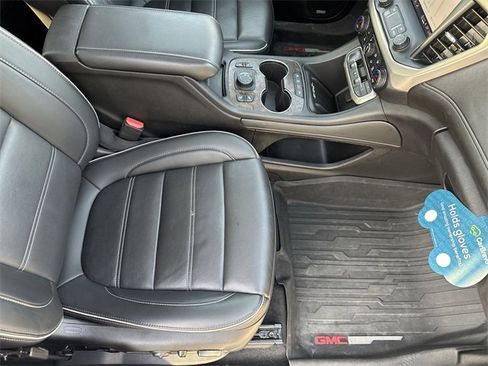 Used 2021 GMC Acadia Denali w/ Denali Ultimate Package image 29