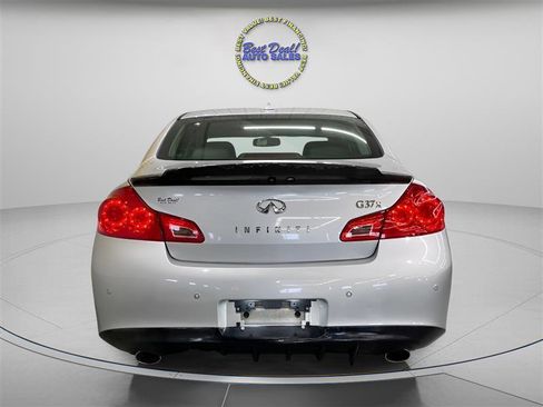 Used 2013 INFINITI G37 x Sedan w/ Premium Pkg AWD/4WD image 4