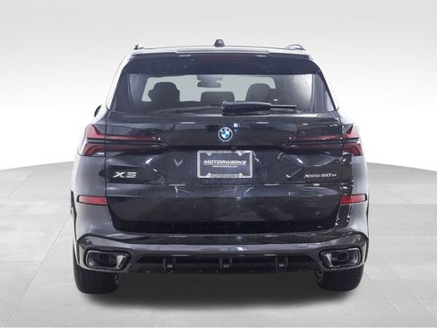 New 2026 BMW X5 xDrive50e image 4