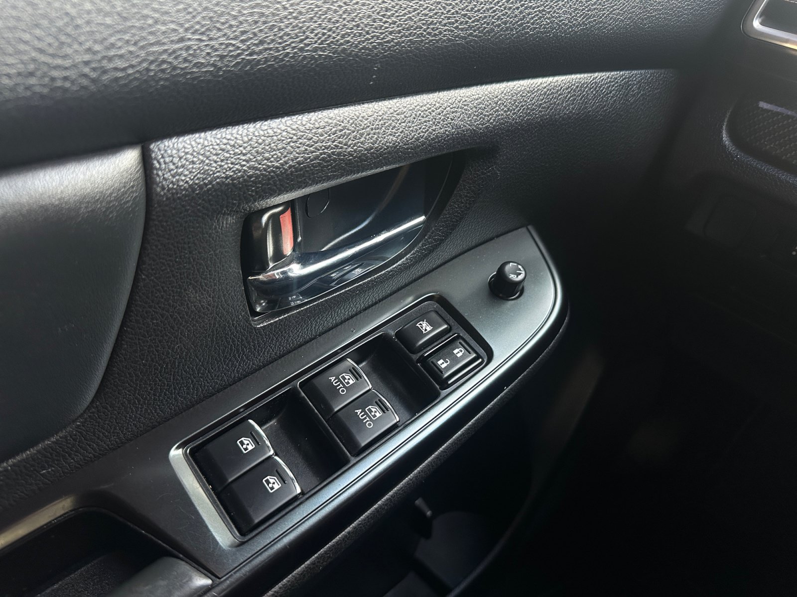Used 2020 Subaru WRX AWD/4WD image 17