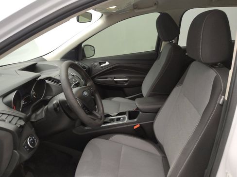 Used 2017 Ford Escape SE FWD image 17