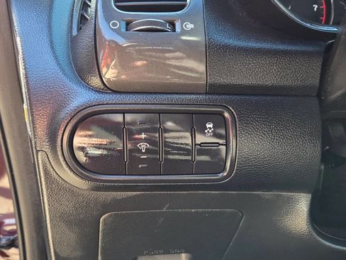 Used 2018 Kia Forte LX image 15