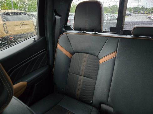 Used 2024 GMC Canyon AT4 w/ Canyon Safety Plus Package AWD/4WD image 12