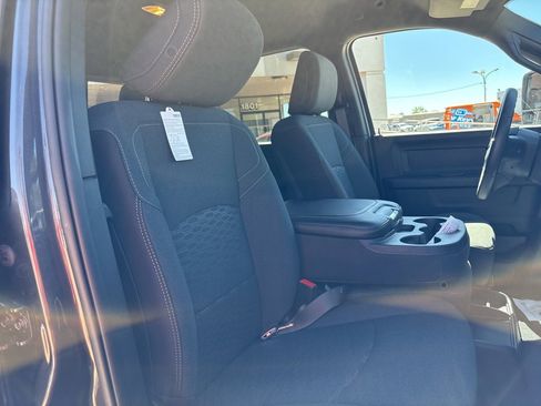 New 2025 RAM 2500 Tradesman image 28