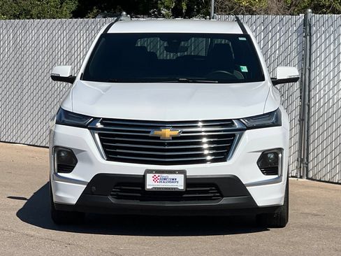 Used 2023 Chevrolet Traverse Premier AWD/4WD image 6