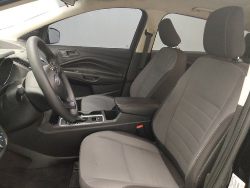 Used 2018 Ford Escape S image 17