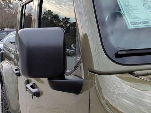 New 2026 Jeep Gladiator Sport image 11