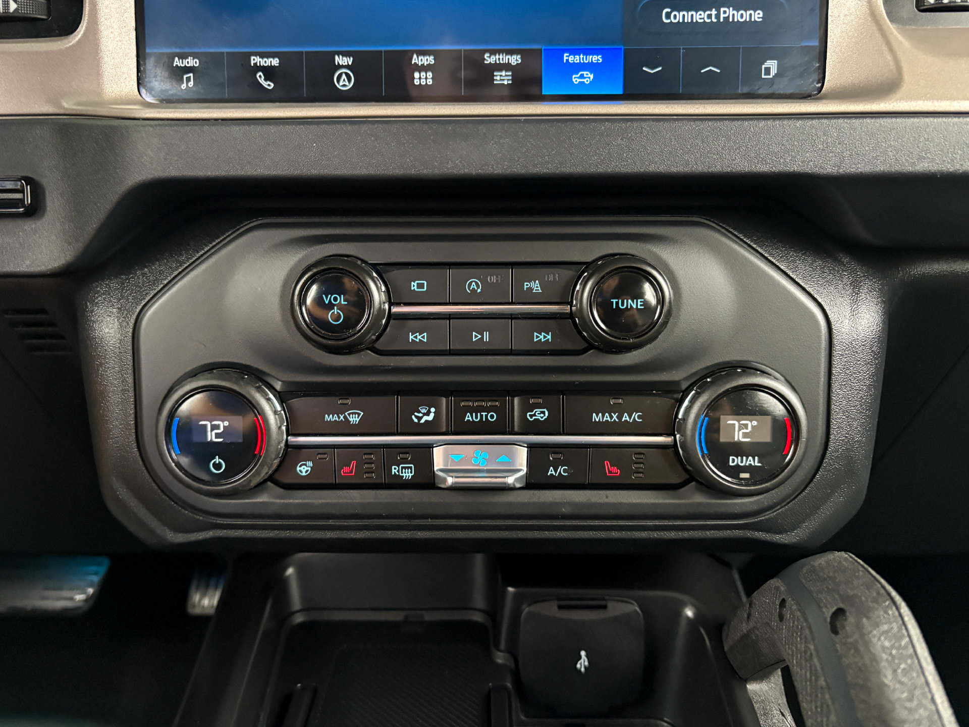 Used 2025 Ford Bronco Outer Banks w/ Sasquatch Package AWD/4WD image 21
