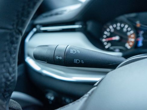 Used 2024 Jeep Compass Limited image 24