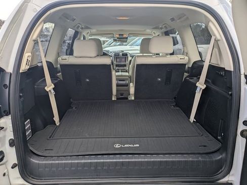 Used 2020 Lexus GX 460 Luxury image 13