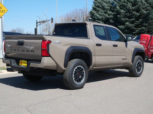 New 2026 Toyota Tacoma TRD Off-Road AWD/4WD image 2