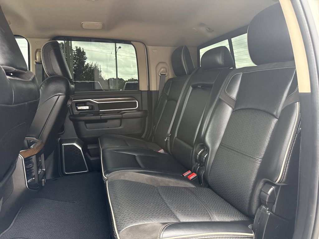 Used 2022 RAM 2500 Laramie AWD/4WD image 19
