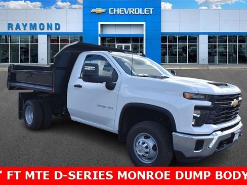 New 2025 Chevrolet Silverado 3500 W/T w/ WT Convenience Package image 1