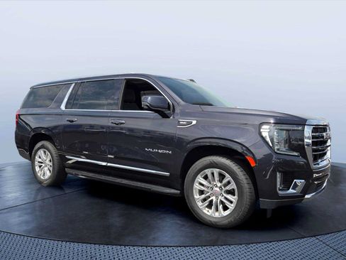 Used 2023 GMC Yukon XL SLT w/ SLT Premium Package AWD/4WD image 1