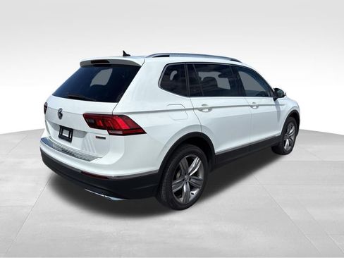 Used 2019 Volkswagen Tiguan SEL Premium AWD/4WD image 6