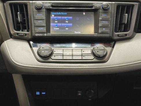 Used 2015 Toyota RAV4 XLE image 14
