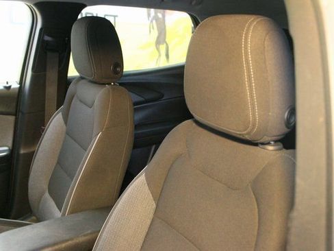 Used 2023 Chevrolet TrailBlazer LT w/ Convenience Package image 16