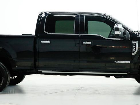 Used 2018 Ford F250 Platinum w/ Platinum Ultimate Package image 15