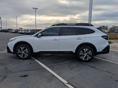 Used 2021 Subaru Outback Limited w/ Popular Package #2 image 8