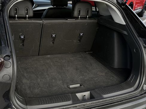 Certified 2025 Chevrolet Trax LT image 24