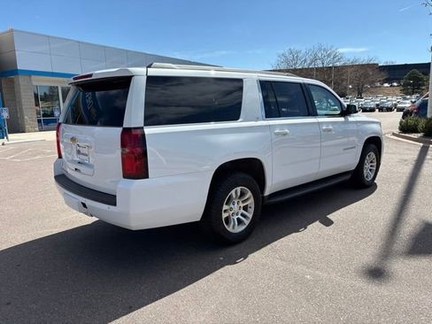 Used 2019 Chevrolet Suburban LT w/ Luxury Package AWD/4WD image 6