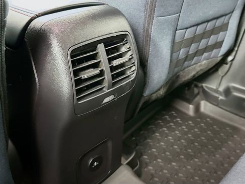 Used 2024 Ford Bronco Sport Heritage w/ Heritage Convenience Package image 25