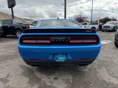 Used 2015 Dodge Challenger SRT Hellcat image 38