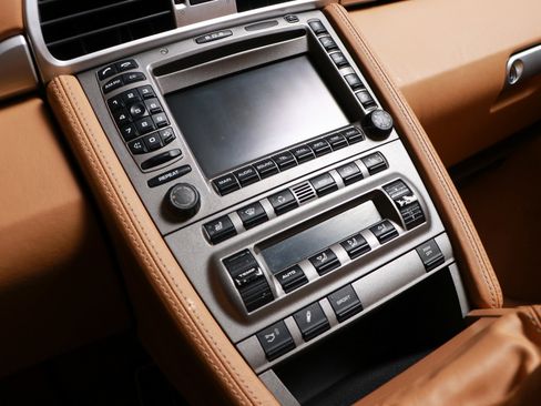 Used 2006 Porsche 911 Carrera S image 34