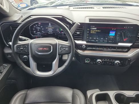 Used 2024 GMC Sierra 1500 SLT image 14