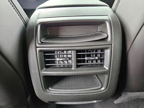 Certified 2025 Cadillac XT5 Premium Luxury image 7