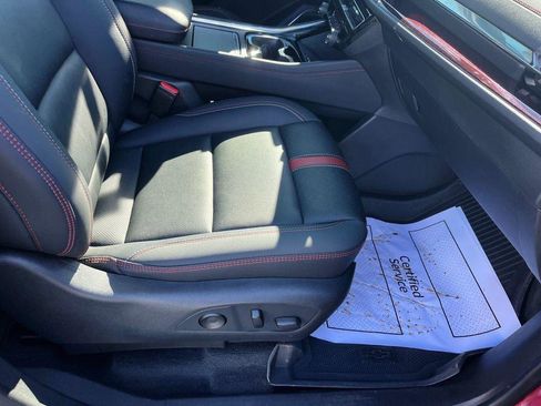 Used 2025 Chevrolet Traverse RS w/ LPO, Floor Liner Package image 34