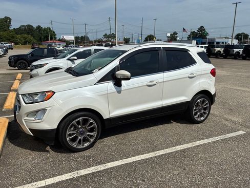 Used 2019 Ford EcoSport Titanium FWD image 2