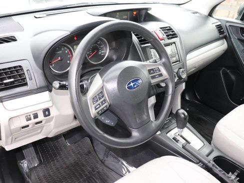 Used 2015 Subaru Forester 2.5i w/ Alloy Wheel Package image 19