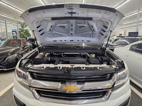 Used 2015 Chevrolet Colorado W/T RWD image 26