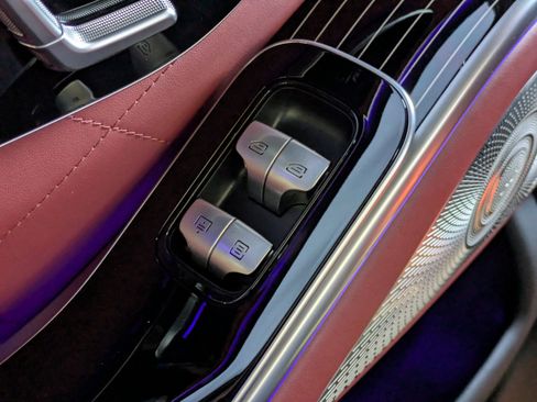 Used 2022 Mercedes-Benz S 580 4MATIC Sedan image 16