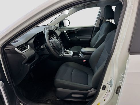 Used 2024 Toyota RAV4 LE image 13