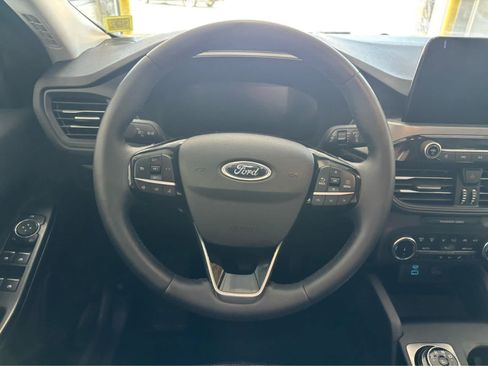 Certified 2023 Ford Escape Active AWD/4WD image 12