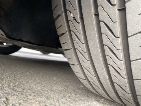 Used 2017 Chevrolet Cruze LT w/ Convenience Package image 8