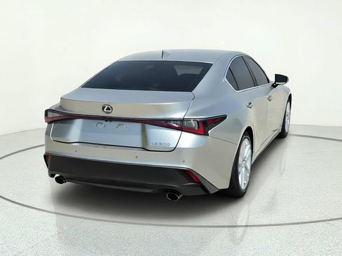 Used 2023 Lexus IS 300 w/ Comfort Package RWD image 6