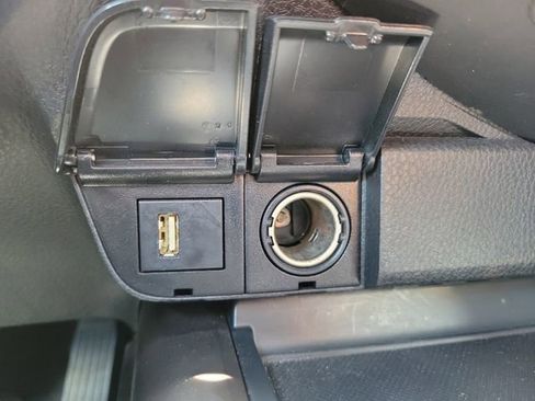 Used 2022 Toyota Camry LE FWD image 28