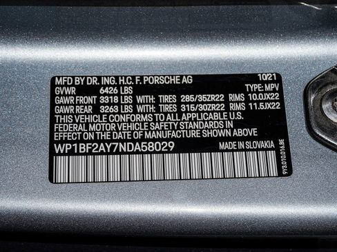 Used 2022 Porsche Cayenne Turbo image 29